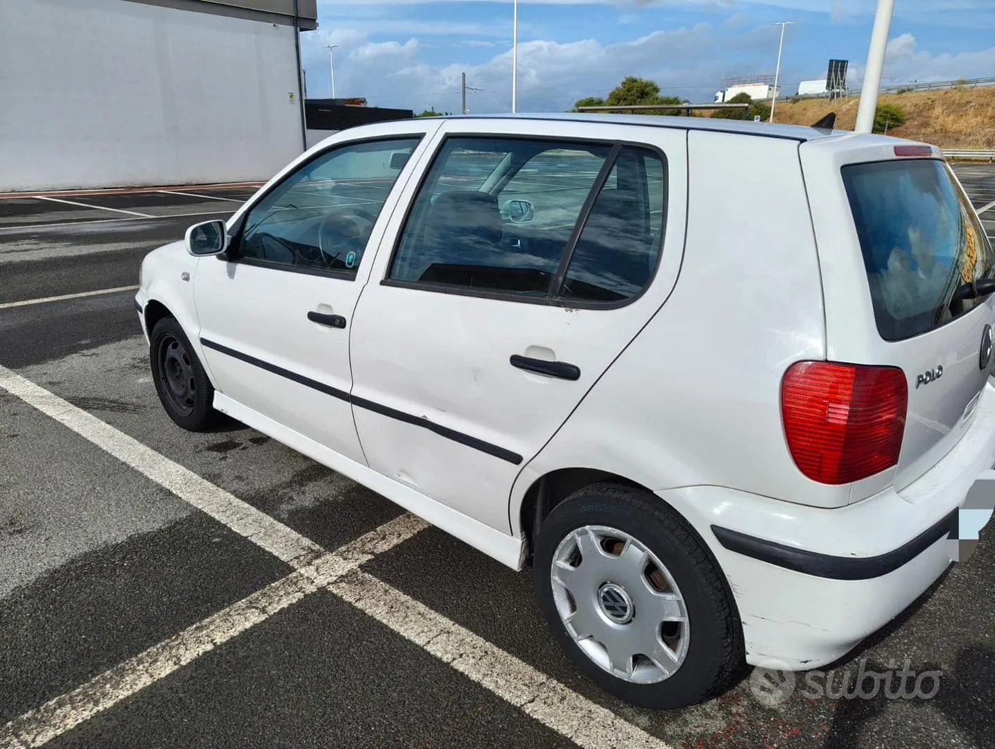 Volkswagen Polo 2001 photo 3
