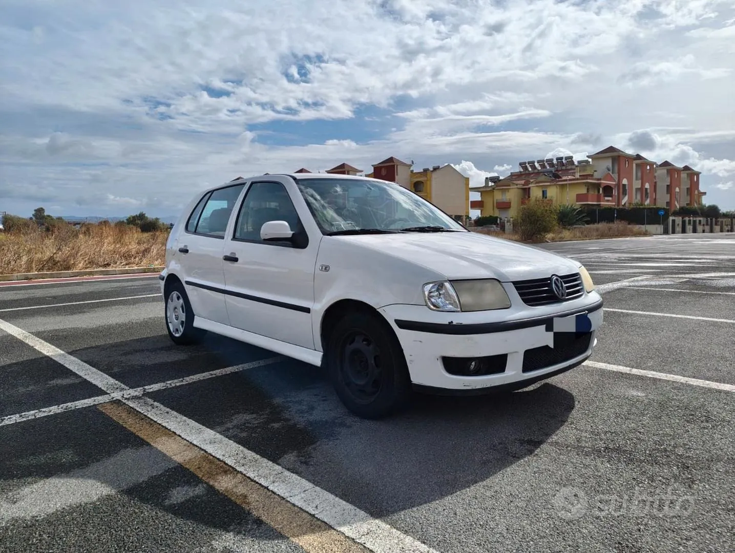 Volkswagen Polo 2001 photo 2
