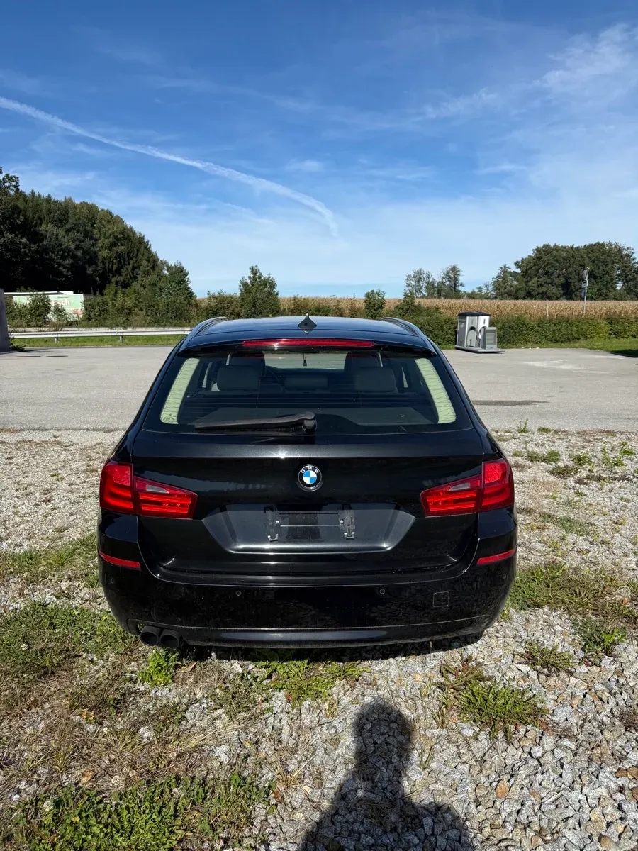 BMW 5 Series 2013 photo 3
