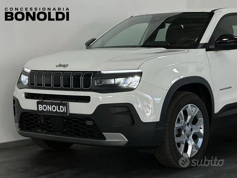 Jeep Avenger 2024 photo 2