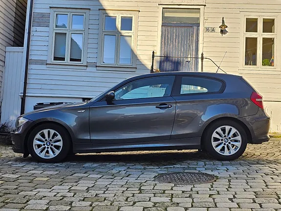 BMW 118I 2008 photo 2