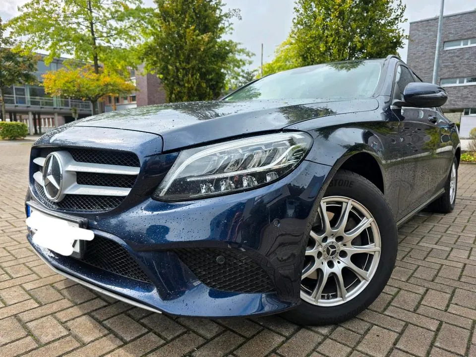 Mercedes-Benz C 200D