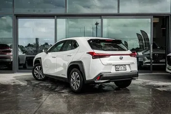 Lexus Ux 300E 2021 photo 4