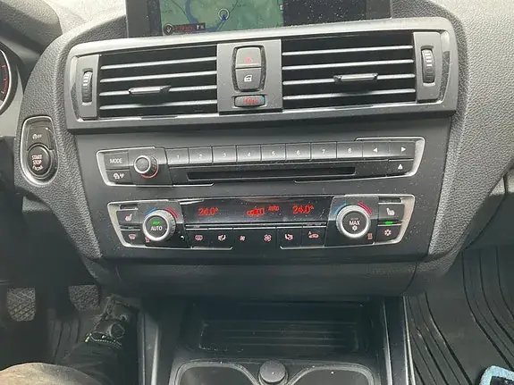 BMW 116D 2012 photo 4