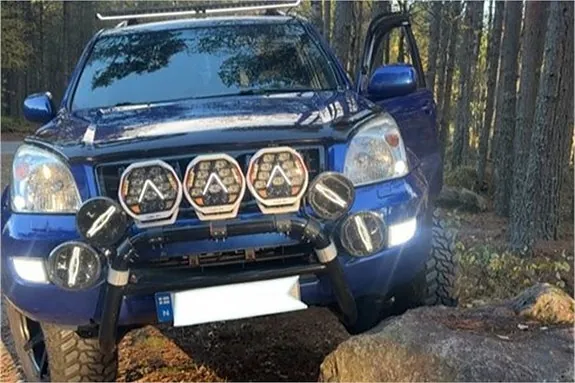 Toyota Land Cruiser 2005 photo 2