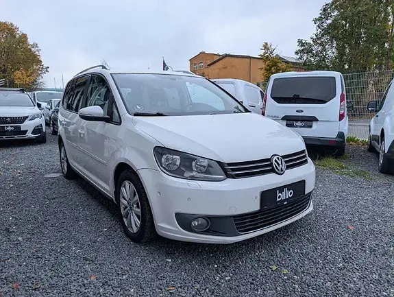 Volkswagen Touran 2012 photo 3