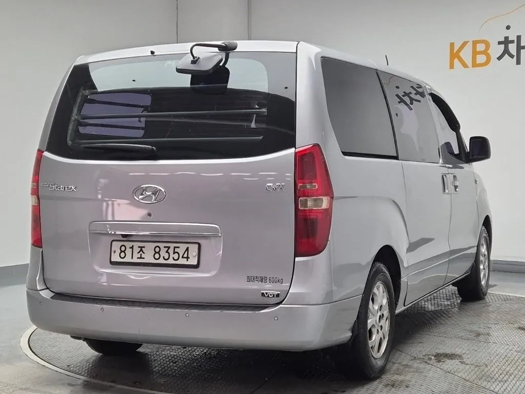 Hyundai Starex 2014 photo 3