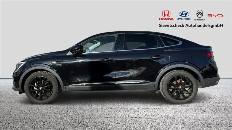 Renault Arkana 2023 photo 2