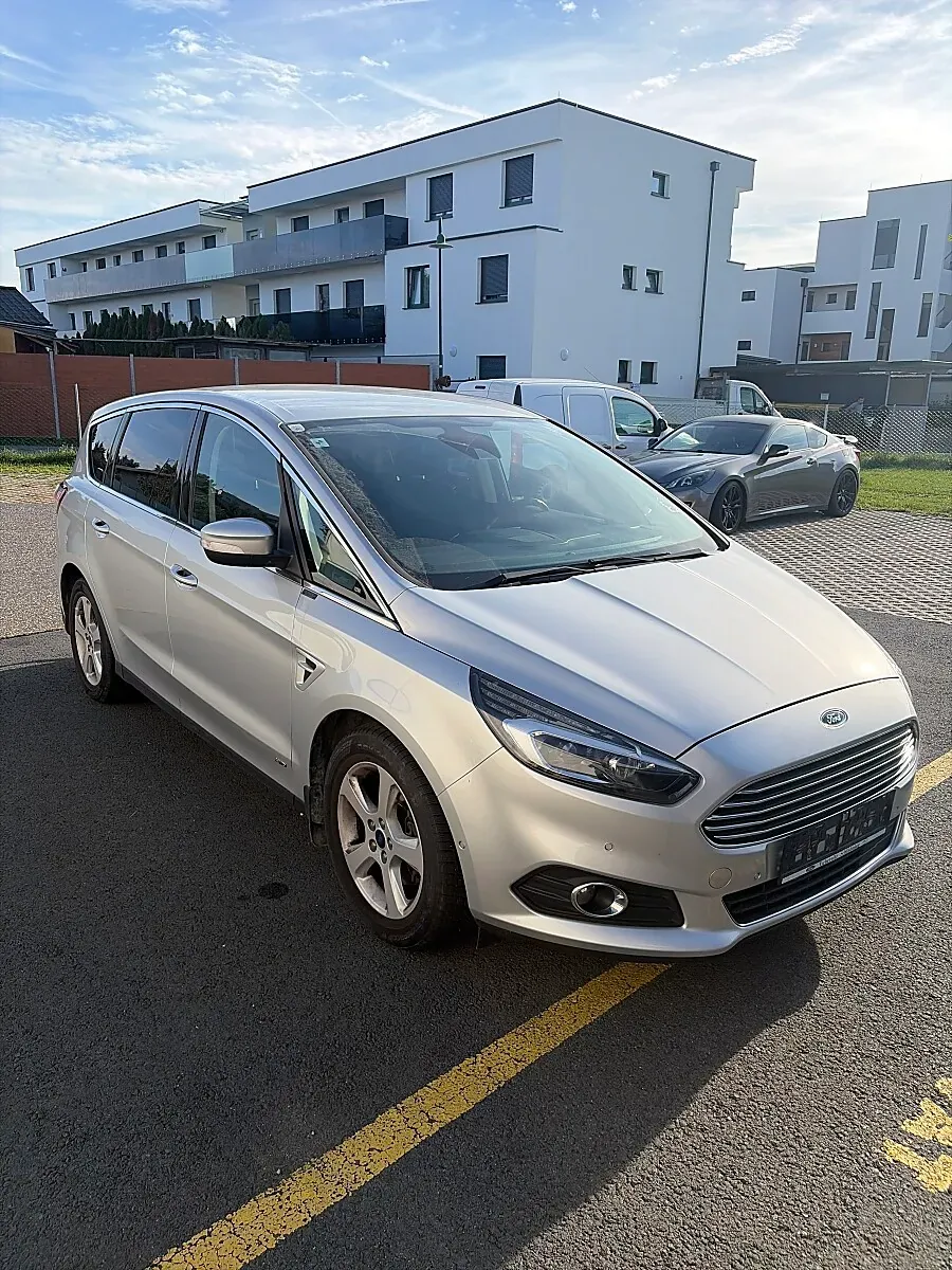 Ford S-Max 2017 photo 3