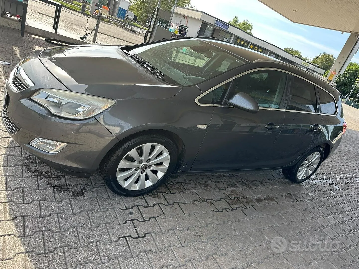 Opel Astra 2012 photo 5