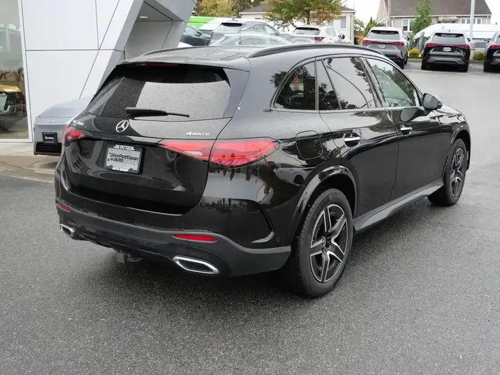 Mercedes-Benz Glc 2025 photo 3