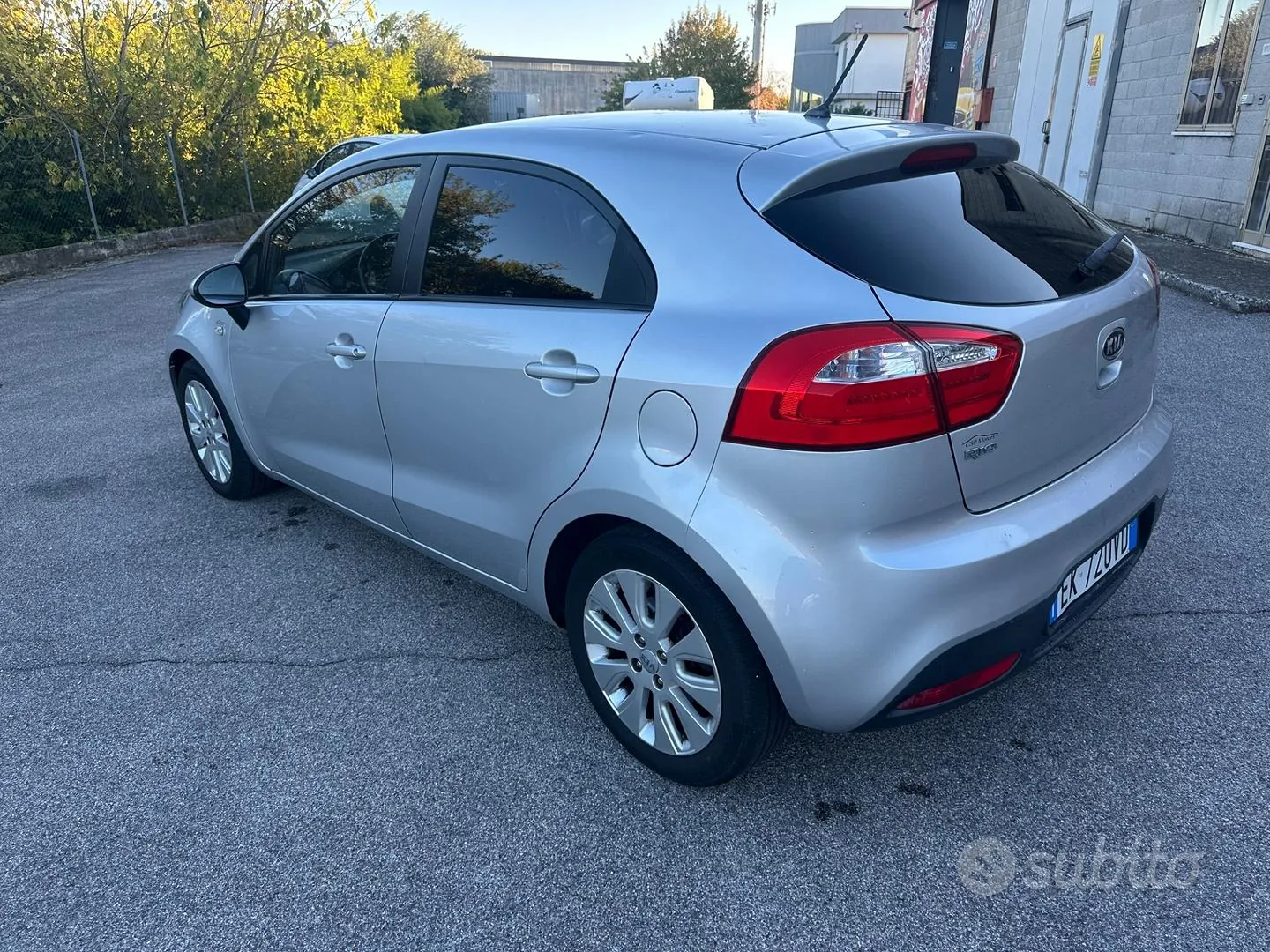 Kia Rio 2011 photo 4