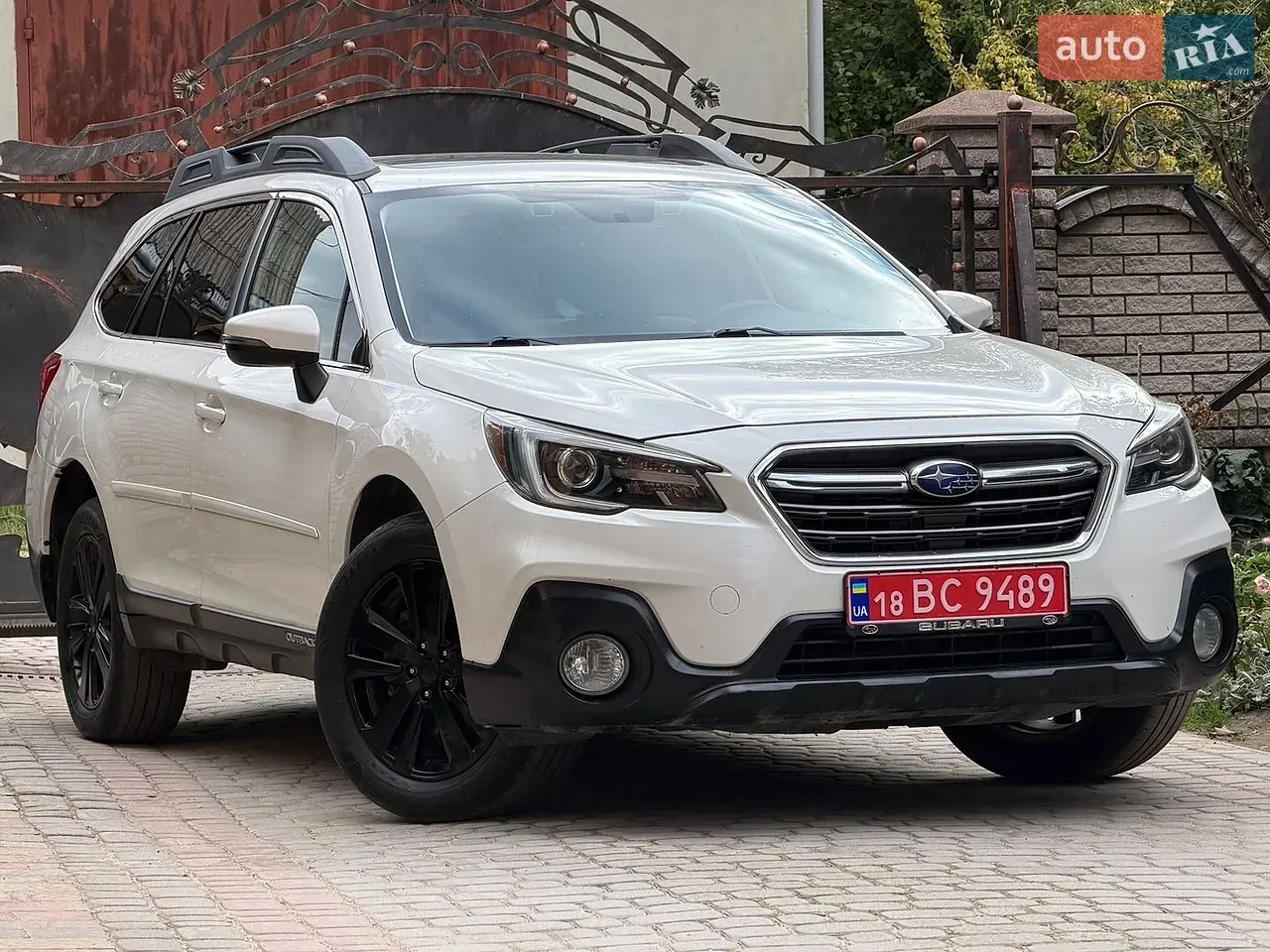 Subaru Outback 2018 photo 3