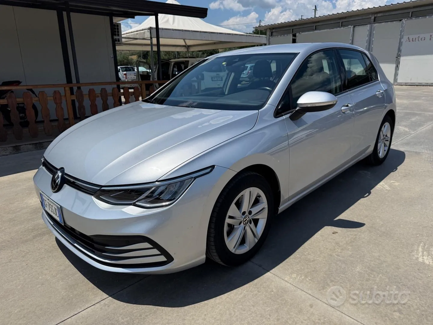 Volkswagen Golf 2021 photo 2