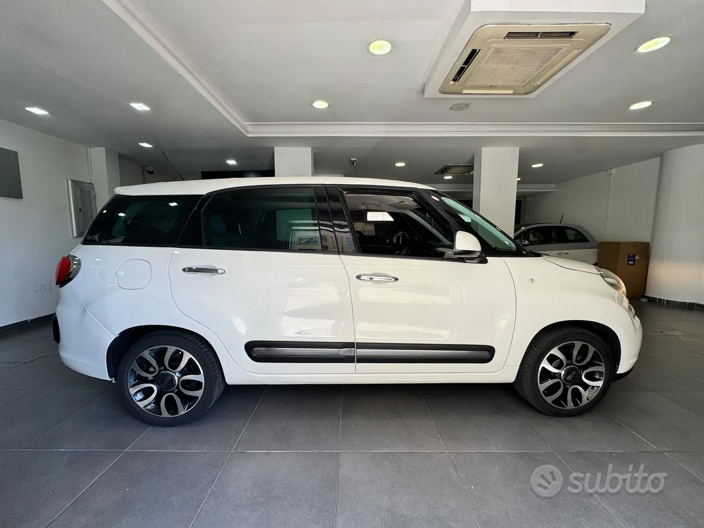 Fiat 500L 2013 photo 4