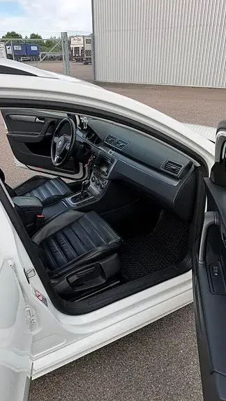 Volkswagen Passat 2013 photo 3