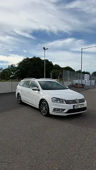Volkswagen Passat 2013 photo 2