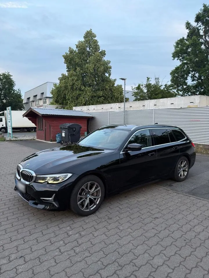 BMW 330D