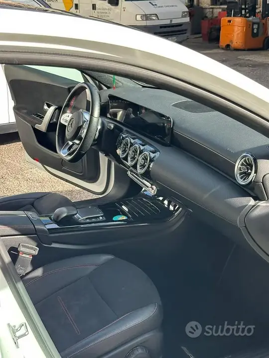 Mercedes-Benz A-Class 2022 photo 5