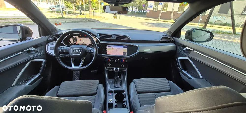 Audi Q3 2020 photo 5