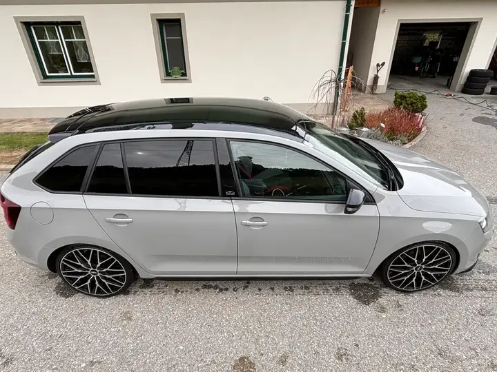 Skoda Rapid 2015 photo 2