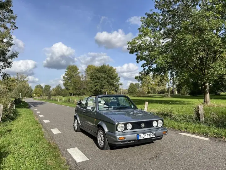 Volkswagen Golf 1 Cabriolet