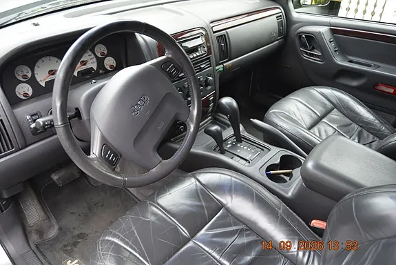 Jeep Grand Cherokee 2001 photo 2