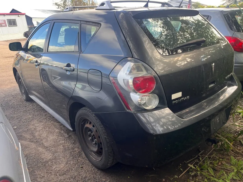 Pontiac Vibe 2009 photo 3