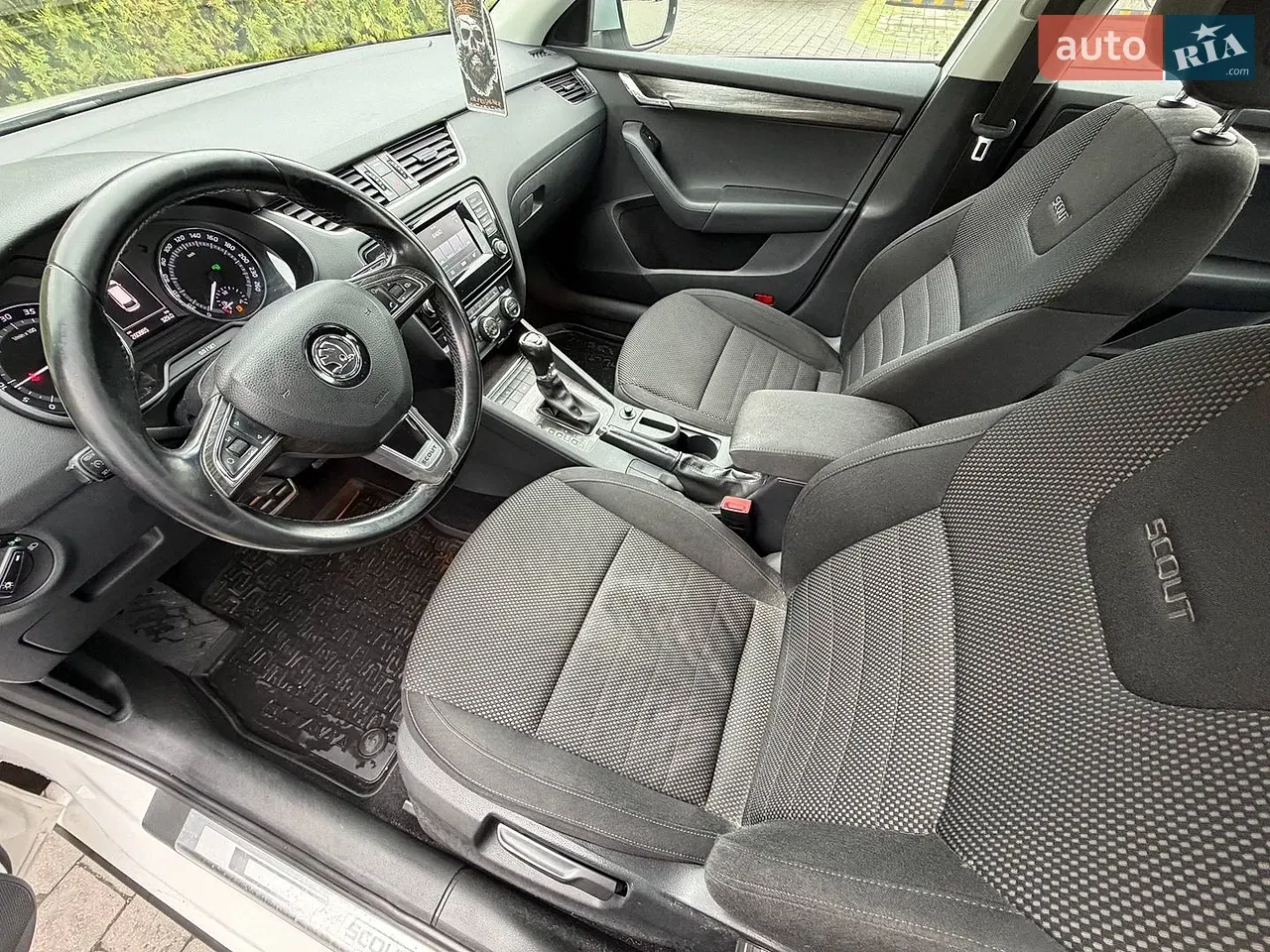 Skoda Octavia 2015 photo 5