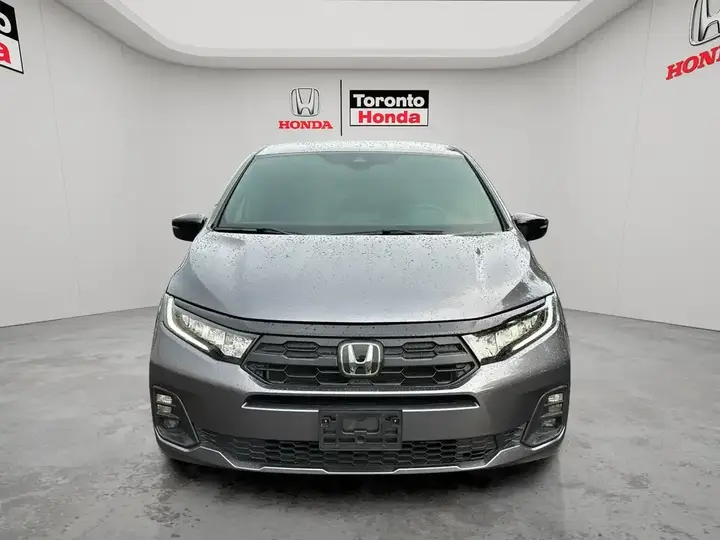 Honda Odyssey 2025 photo 2