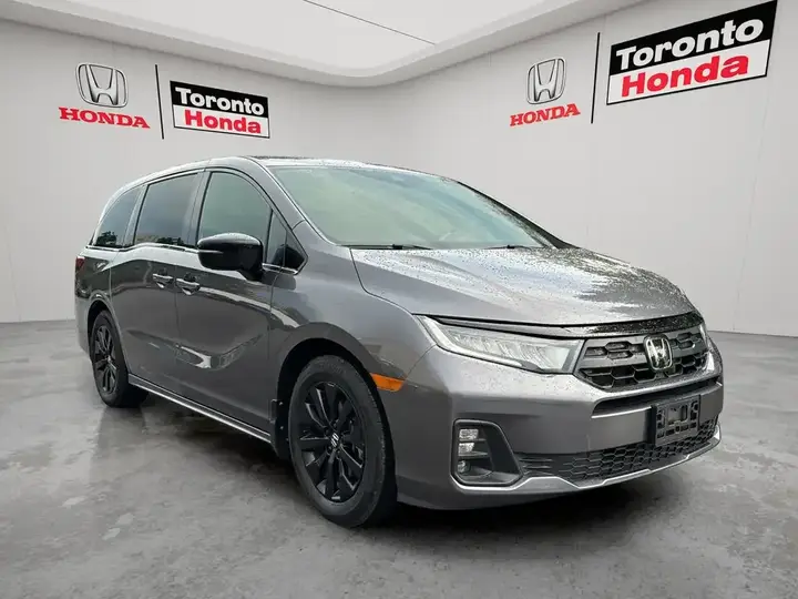 Honda Odyssey 2025 photo 3