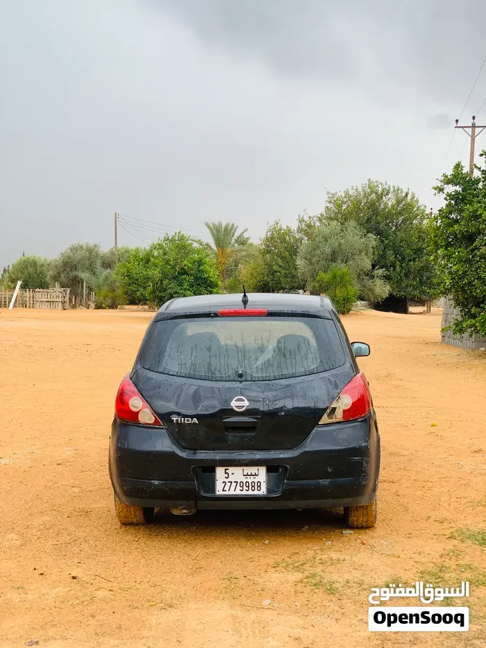 Nissan Tiida 2008 photo 2