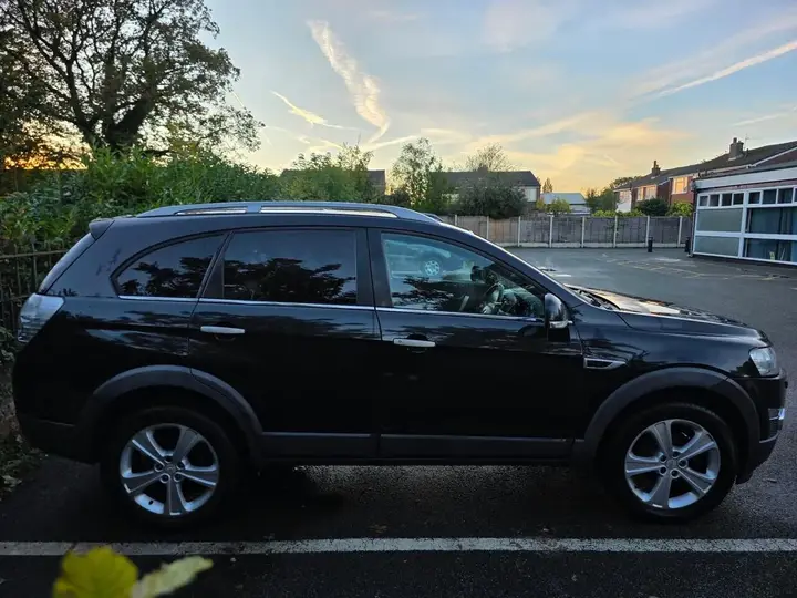 Chevrolet Captiva 2012 photo 3