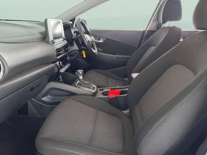 Hyundai Kona 2023 photo 4
