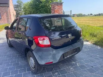 Dacia Sandero 2015 photo 3