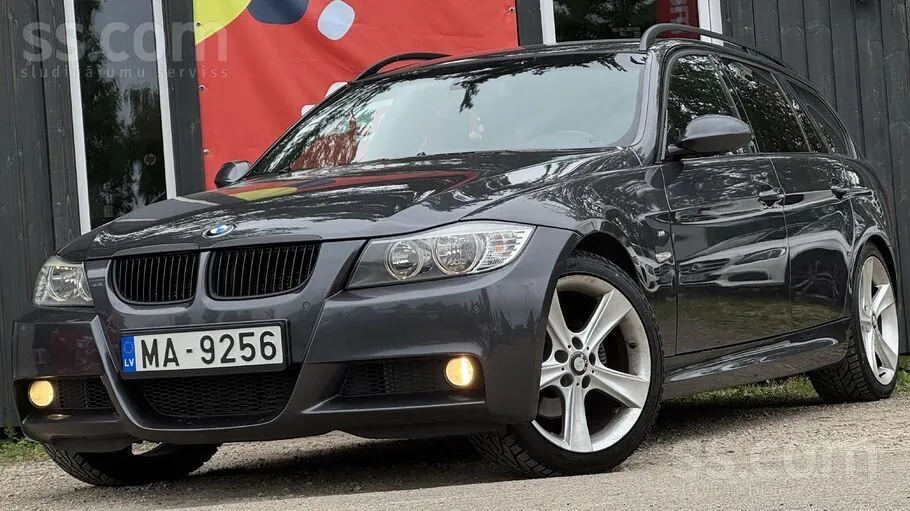 BMW 318 2007 photo 2