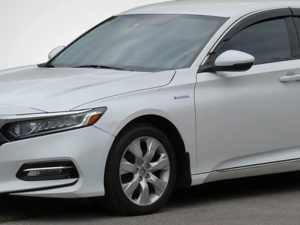 Honda Accord 2020 photo 2