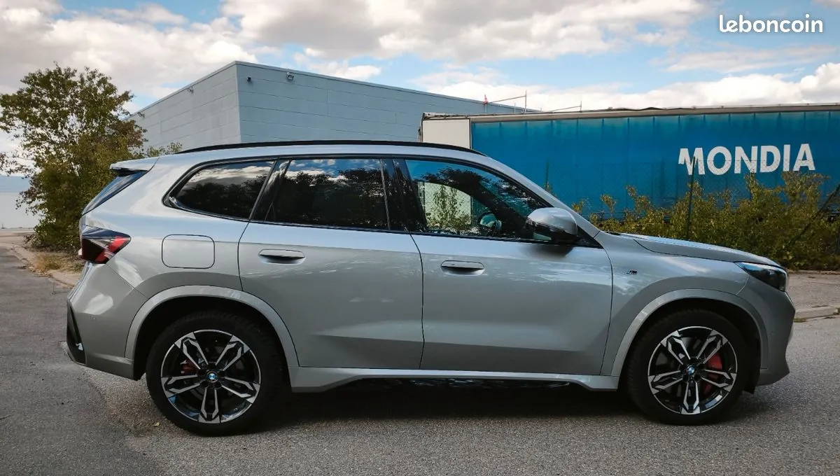 BMW X1 2024 photo 2