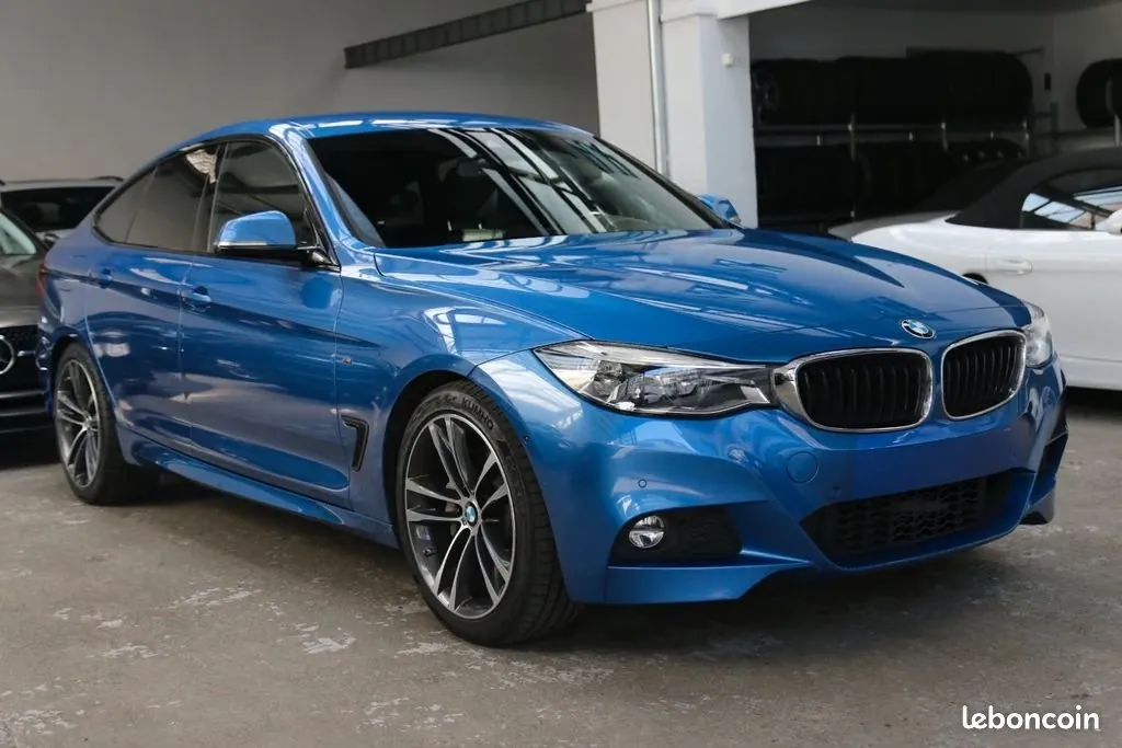 BMW Série 3 2018 photo 3