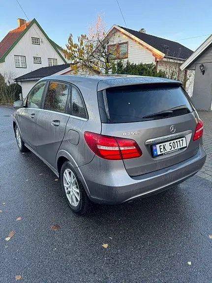 Mercedes-Benz B-Electric 2017 photo 3