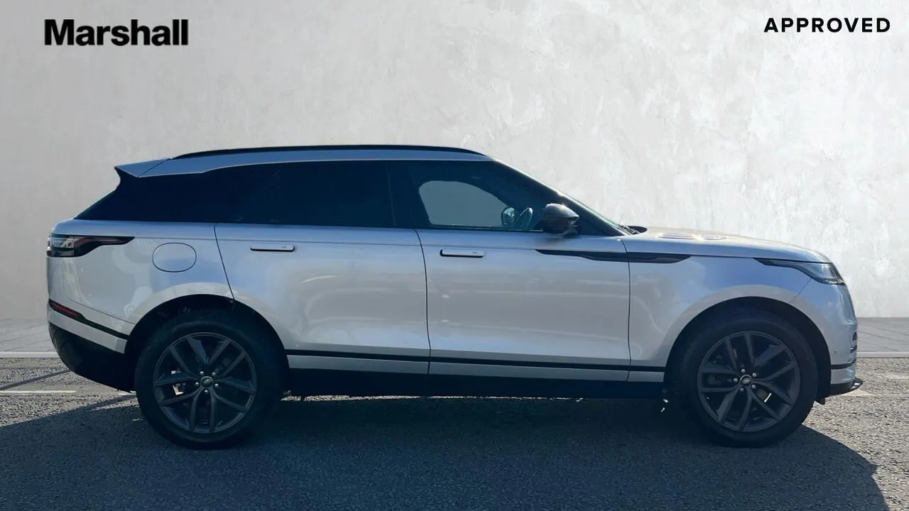 Land Rover Range Rover Velar 2024 photo 5