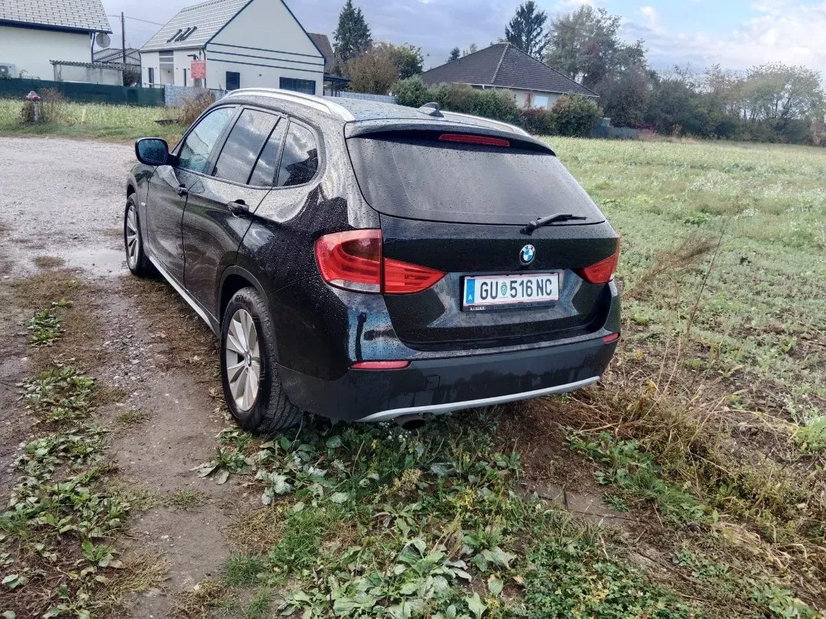 BMW X1 2010 photo 3