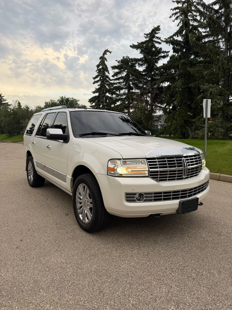 Lincoln Navigator 2009 photo 4