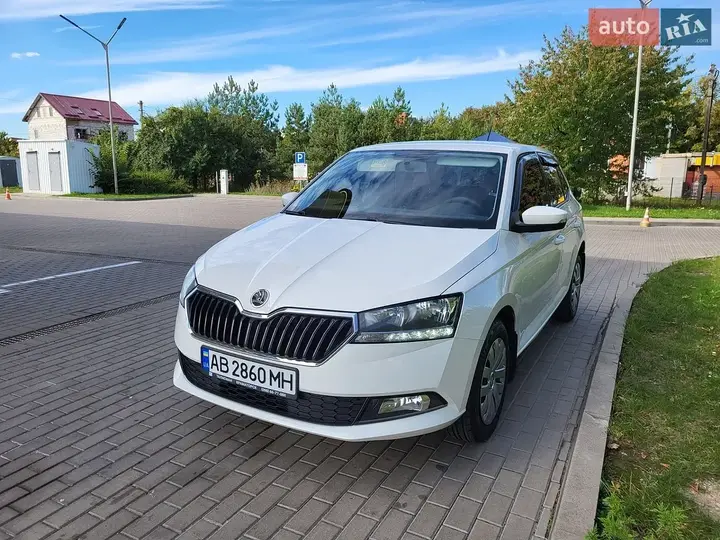 Skoda Fabia 2019 photo 2