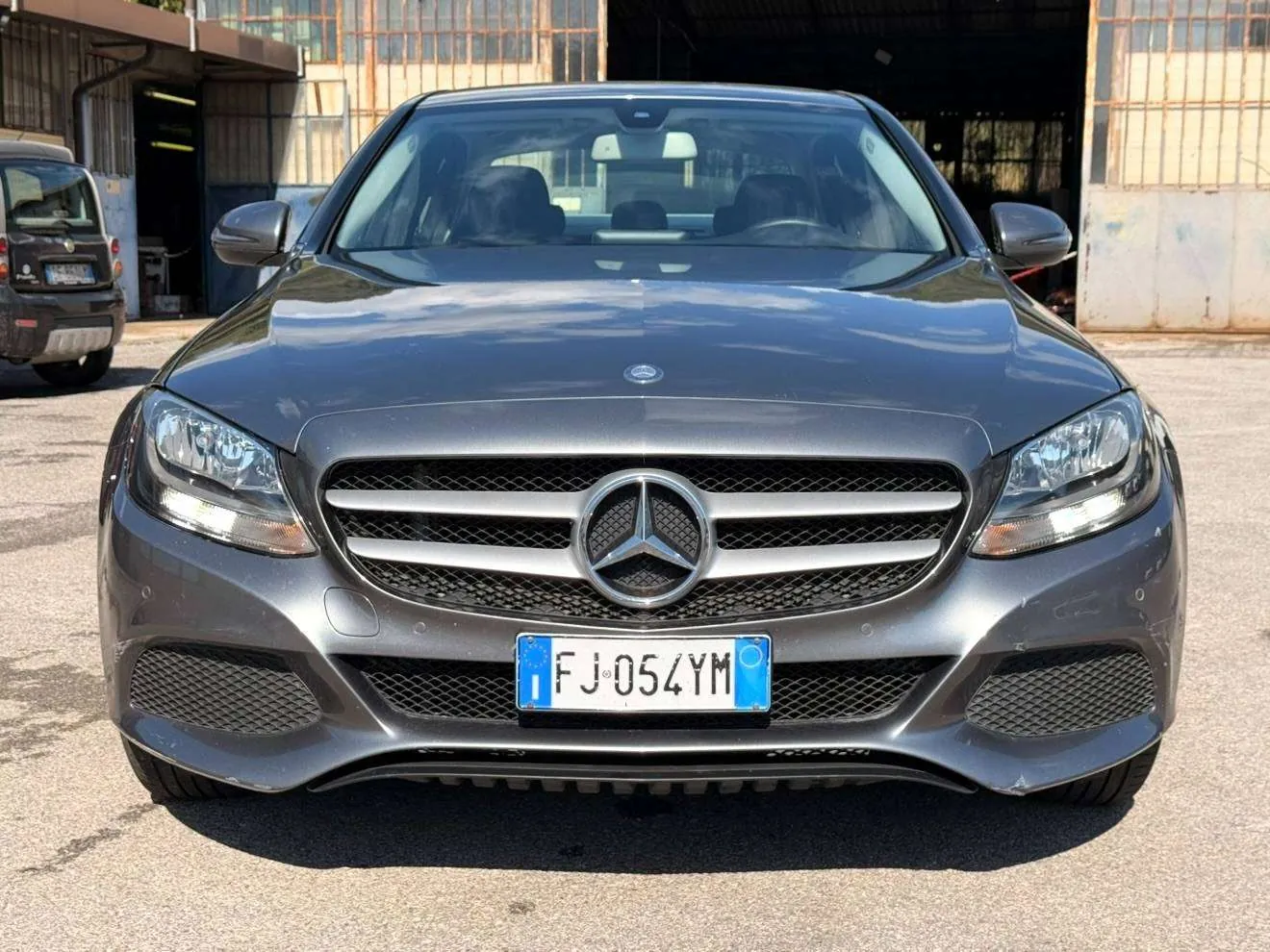 Mercedes-Benz C 180 Classe 2017 photo 2