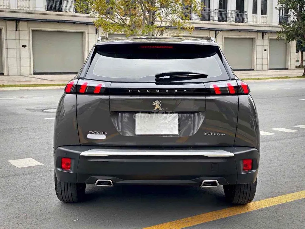 Peugeot 2008 2021 photo 5