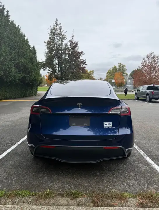 Tesla Model Y 2022 photo 3