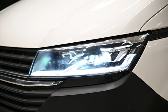 Volkswagen Transporter 2022 photo 3