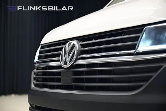 Volkswagen Transporter 2022 photo 5