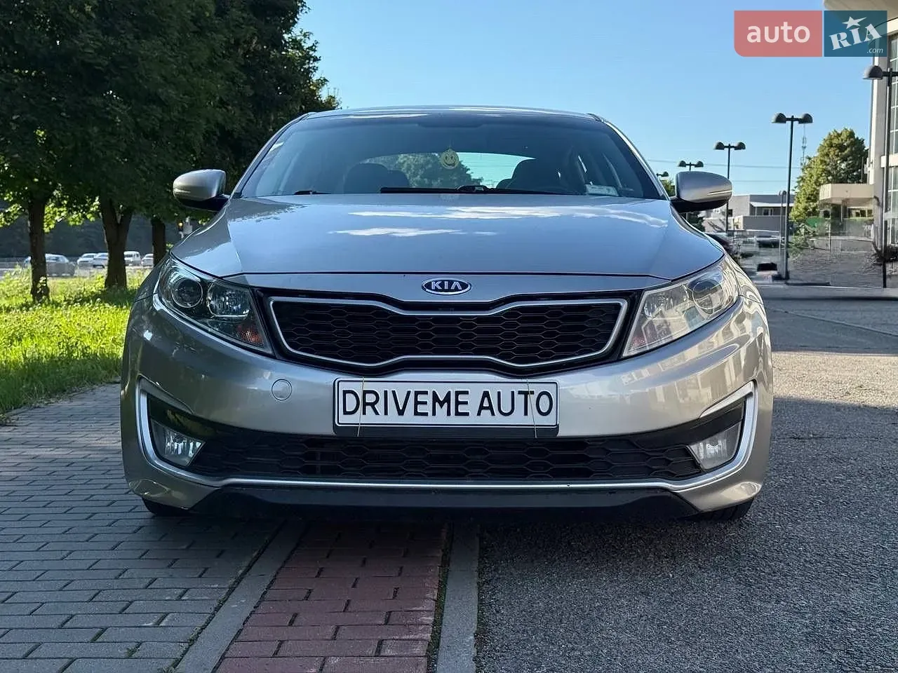 Kia Optima 2012 photo 2